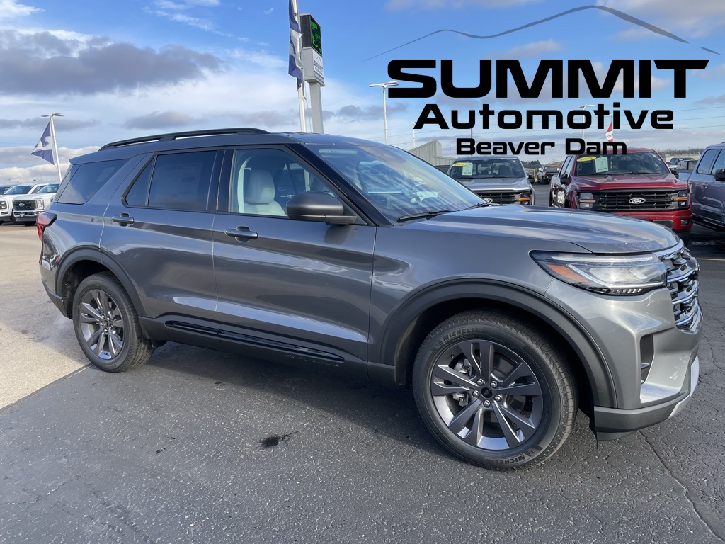 2026 Ford Explorer Active's photo