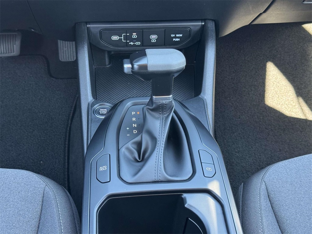 2025 Kia K4 LXS photo 19