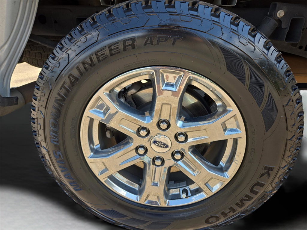 2022 Ford F-150 XLT photo 24