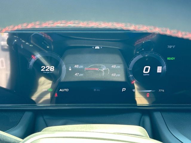2025 Dodge Charger R/T photo 22
