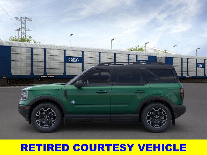2025 Ford Bronco Sport Outer Banks photo 3