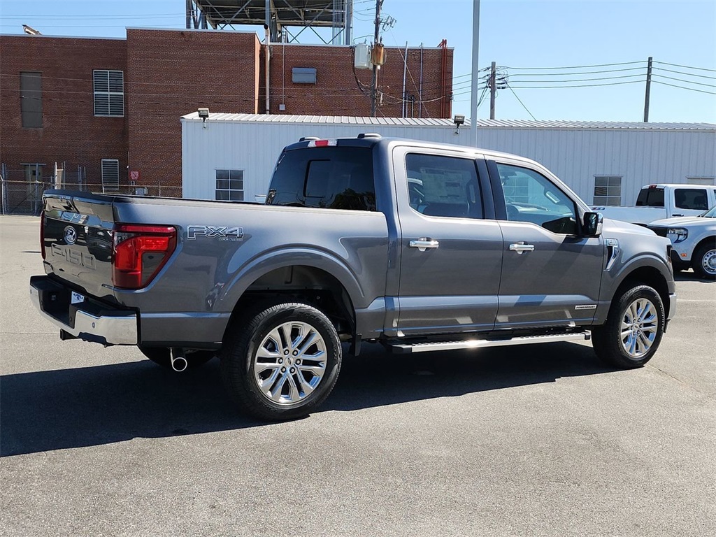 2025 Ford F-150 XLT photo 4