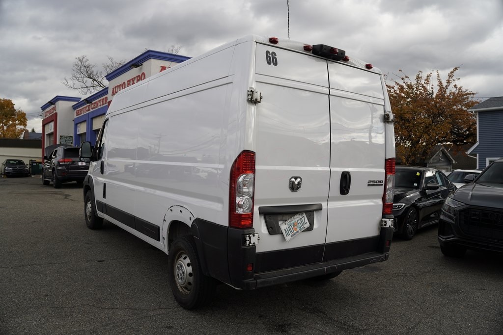 2023 Ram ProMaster 2500 photo 3