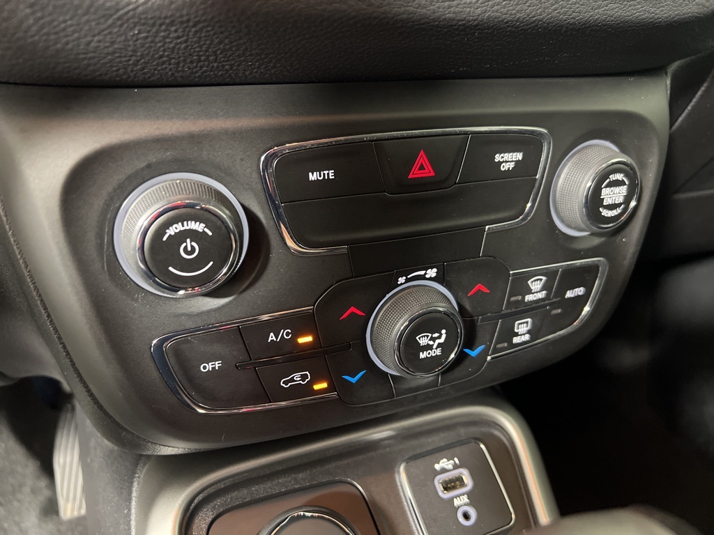 2020 Jeep Compass Latitude photo 15