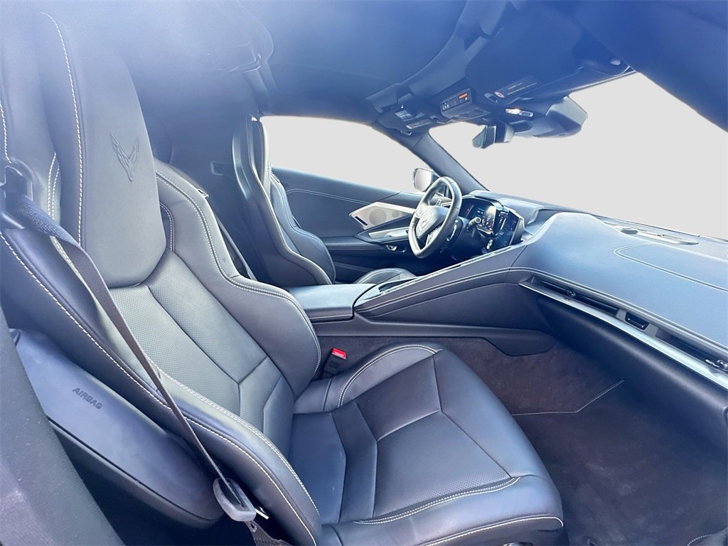 2024 Chevrolet Corvette Stingray 2LT photo 24