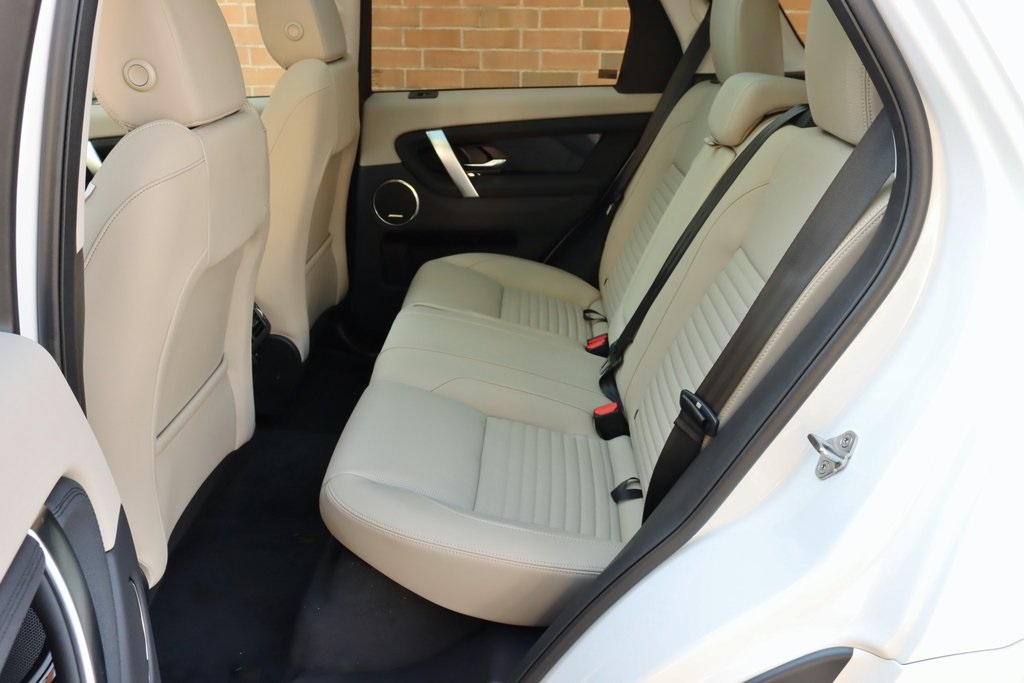 2025 Land Rover Discovery Sport S photo 20