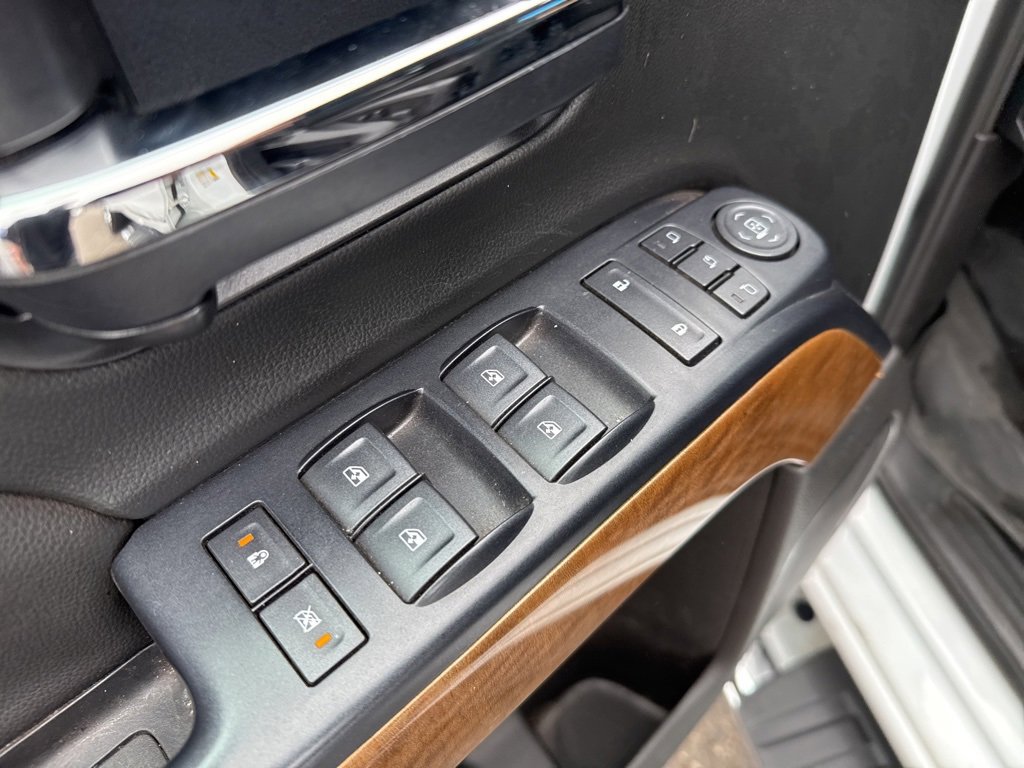 2018 Chevrolet Silverado 1500 LTZ photo 21