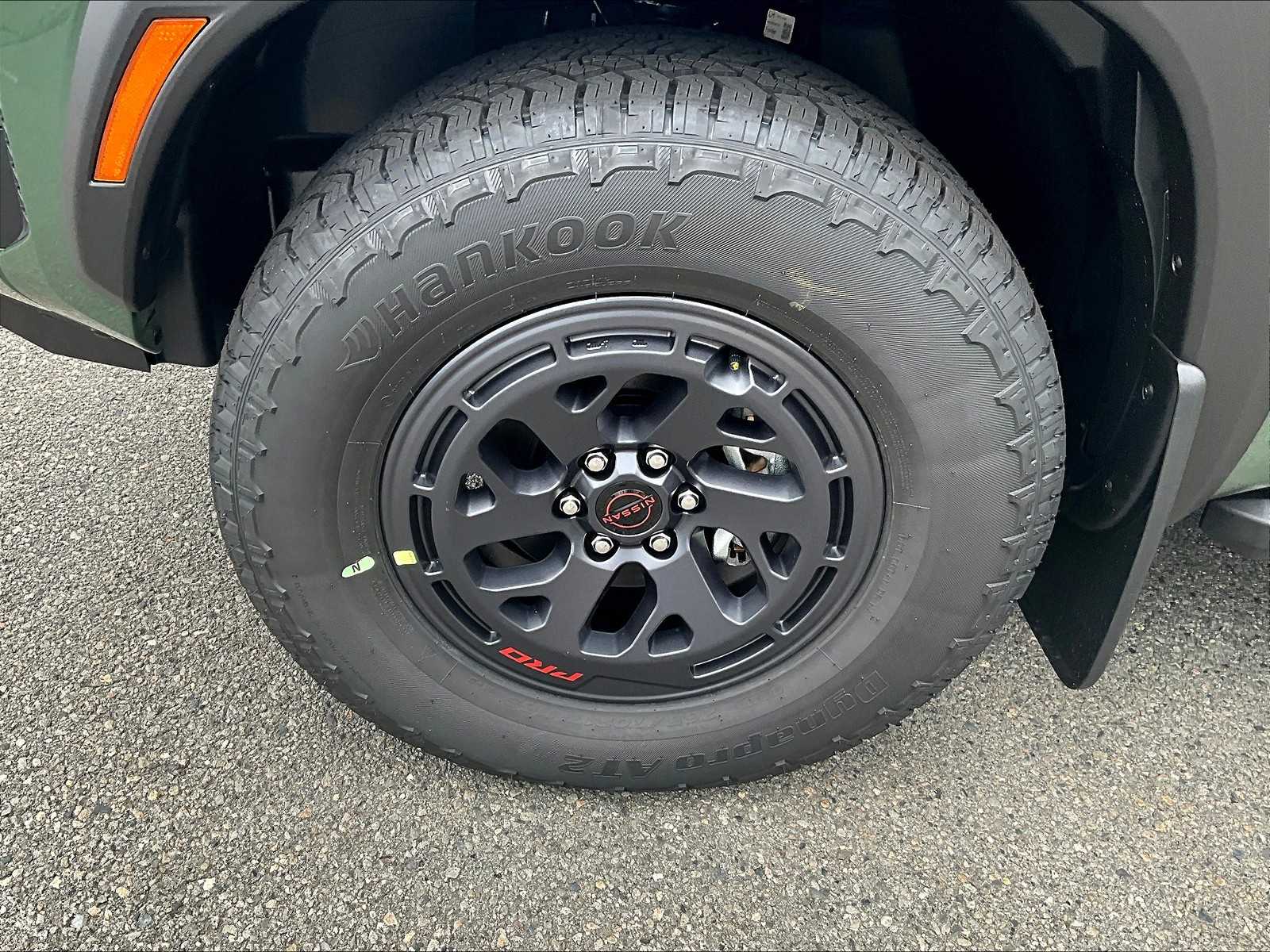 2025 Nissan Frontier PRO-4X - Photo 7