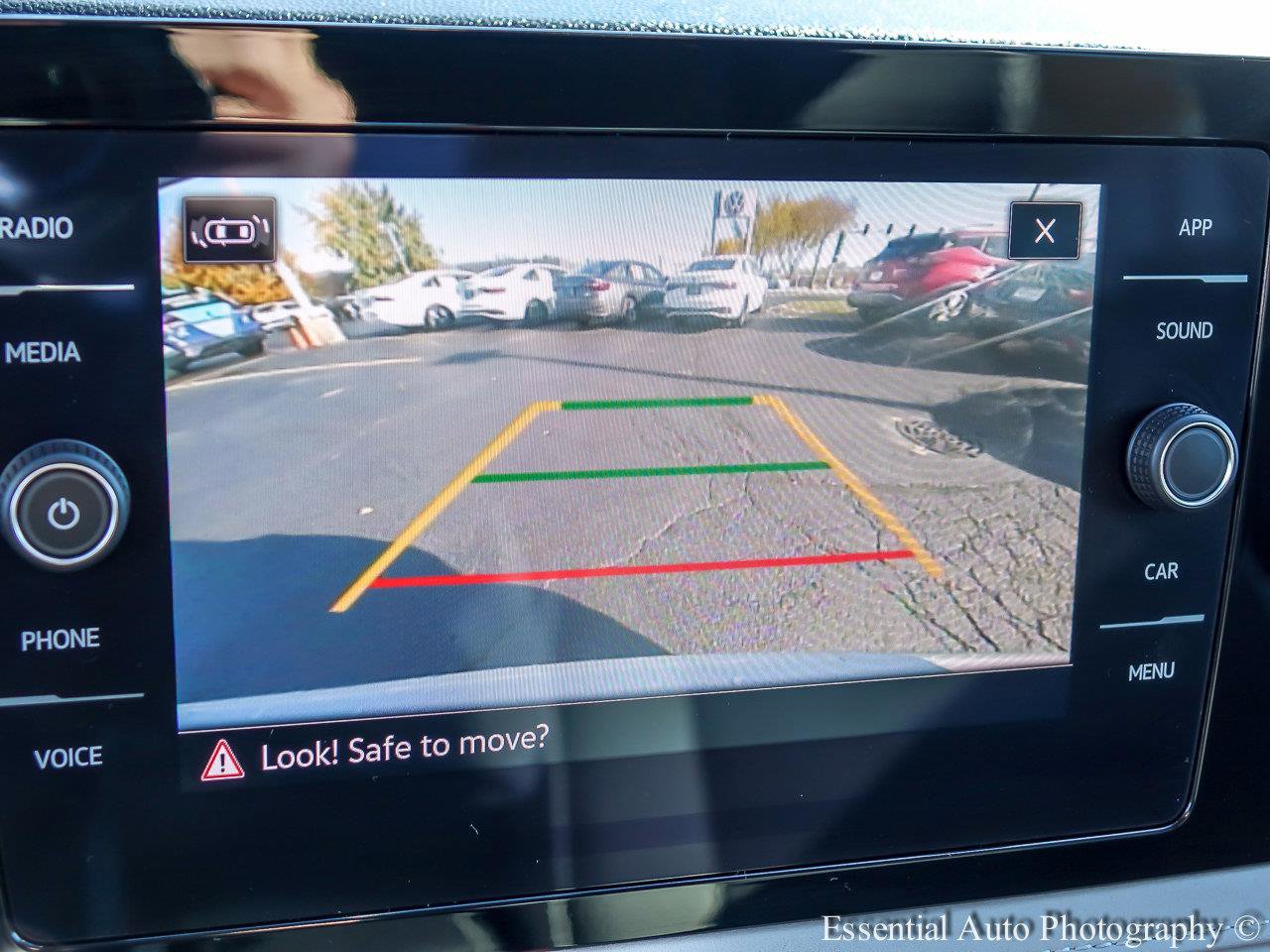 2025 VOLKSWAGEN TAOS - Image 14