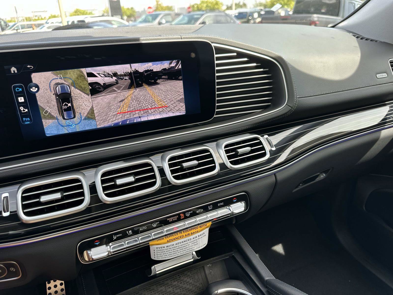 2026 Mercedes Benz GLS 450 4MATIC photo 28
