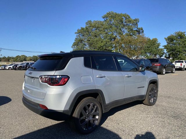 2026 Jeep Compass Limited Altitude photo 3