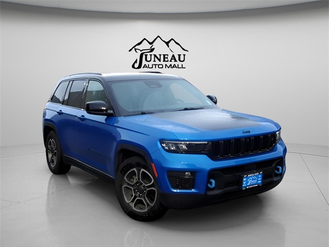 2024 Jeep Grand Cherokee Trailhawk 4xe's photo