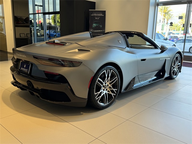 2024 Maserati MC20 photo 6