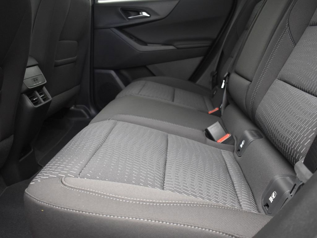 2026 Chevrolet Equinox LT photo 14