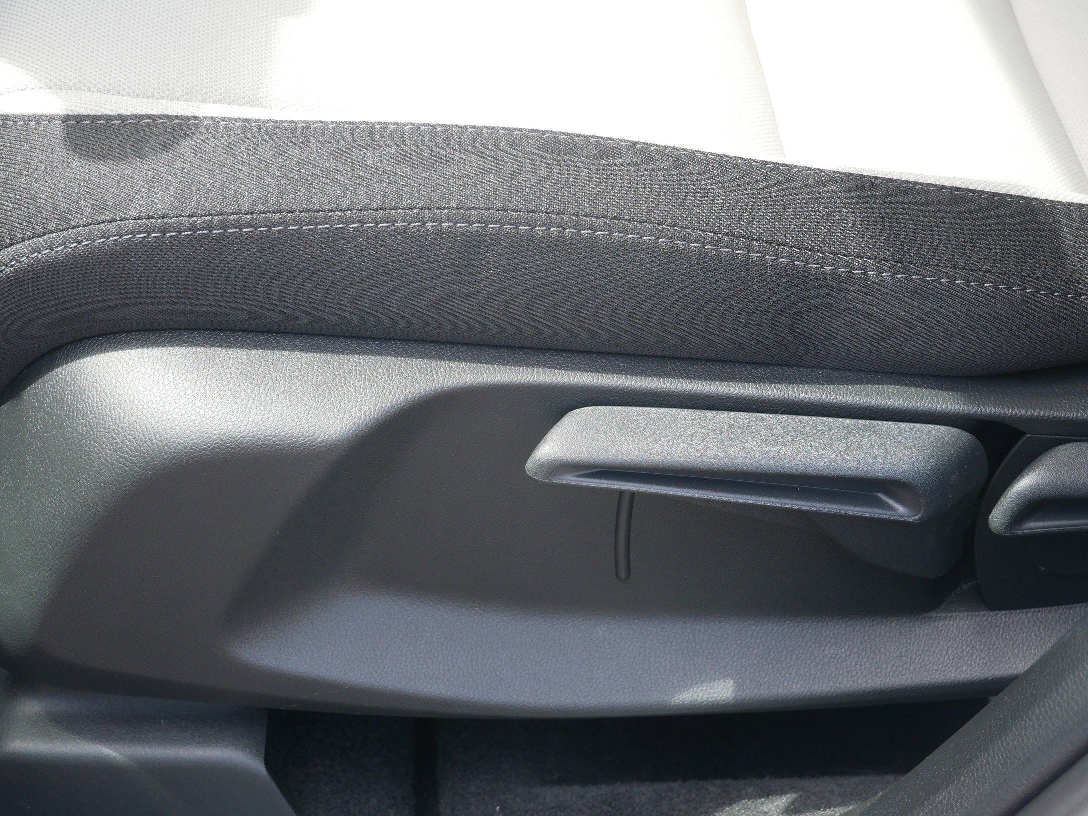 2026 Honda CR-V LX photo 11