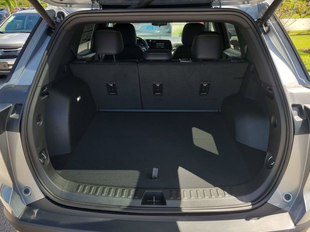 2026 Chevrolet Equinox LT photo 22