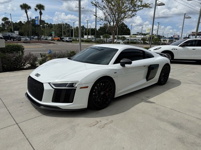 2018 Audi R8 Coupe V10 photo 2