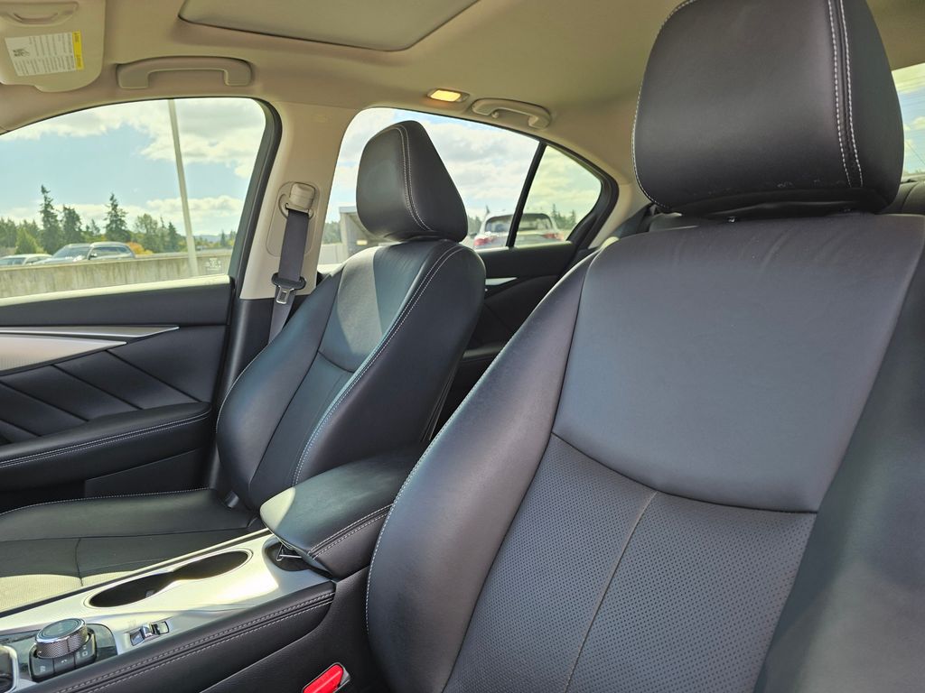 2023 Infiniti Q50 LUXE photo 23