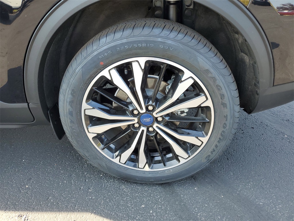 2022 Ford Escape SE photo 30