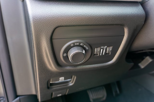 2025 Jeep Grand Cherokee Laredo X photo 12