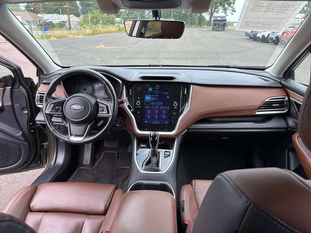 2021 Subaru Outback Touring XT photo 26