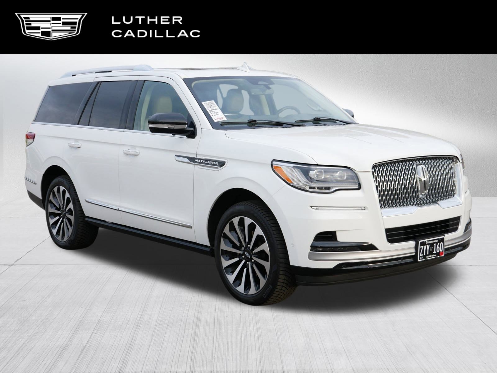 2022 Lincoln Navigator Reserve's photo