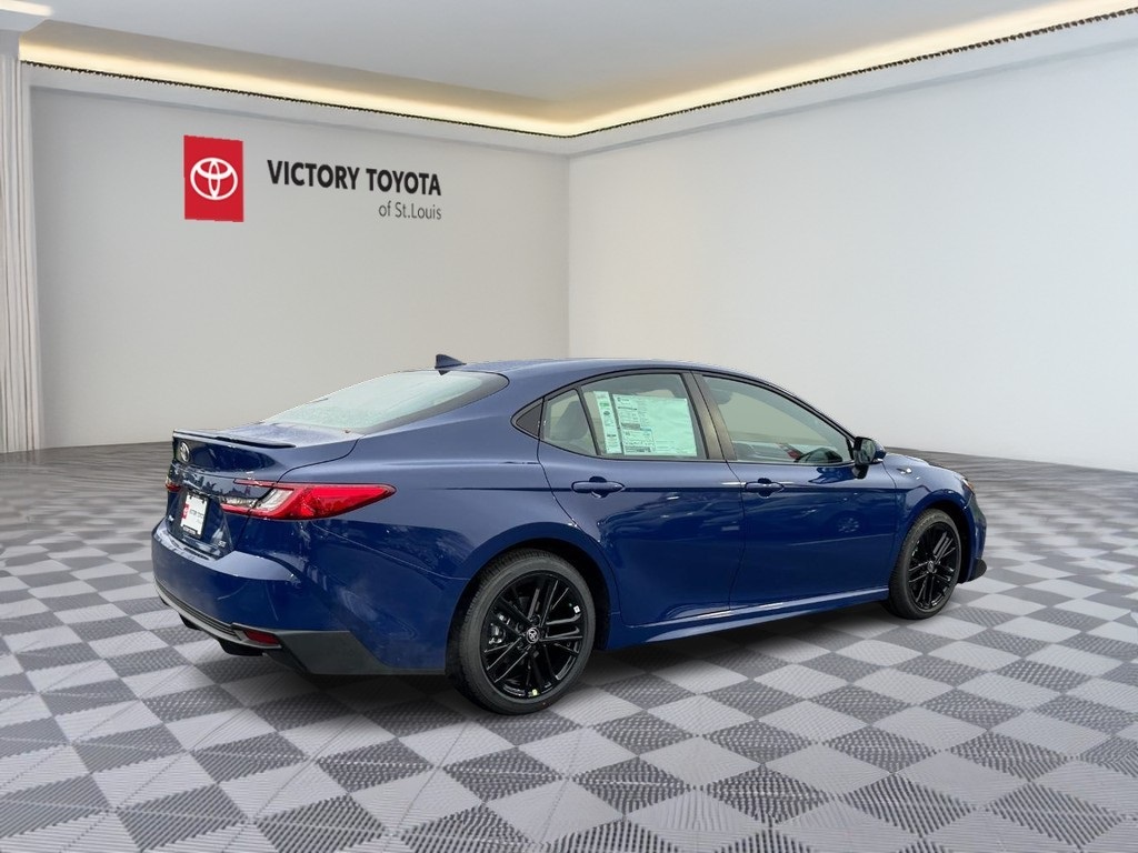 2026 Toyota Camry SE photo 2