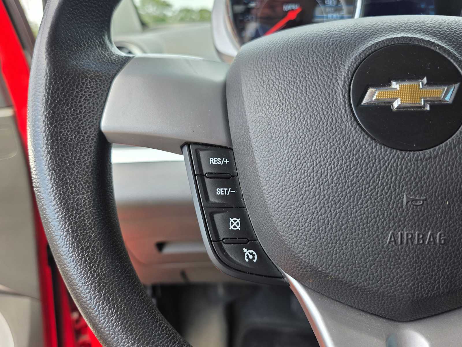 2013 Chevrolet Spark LT photo 15