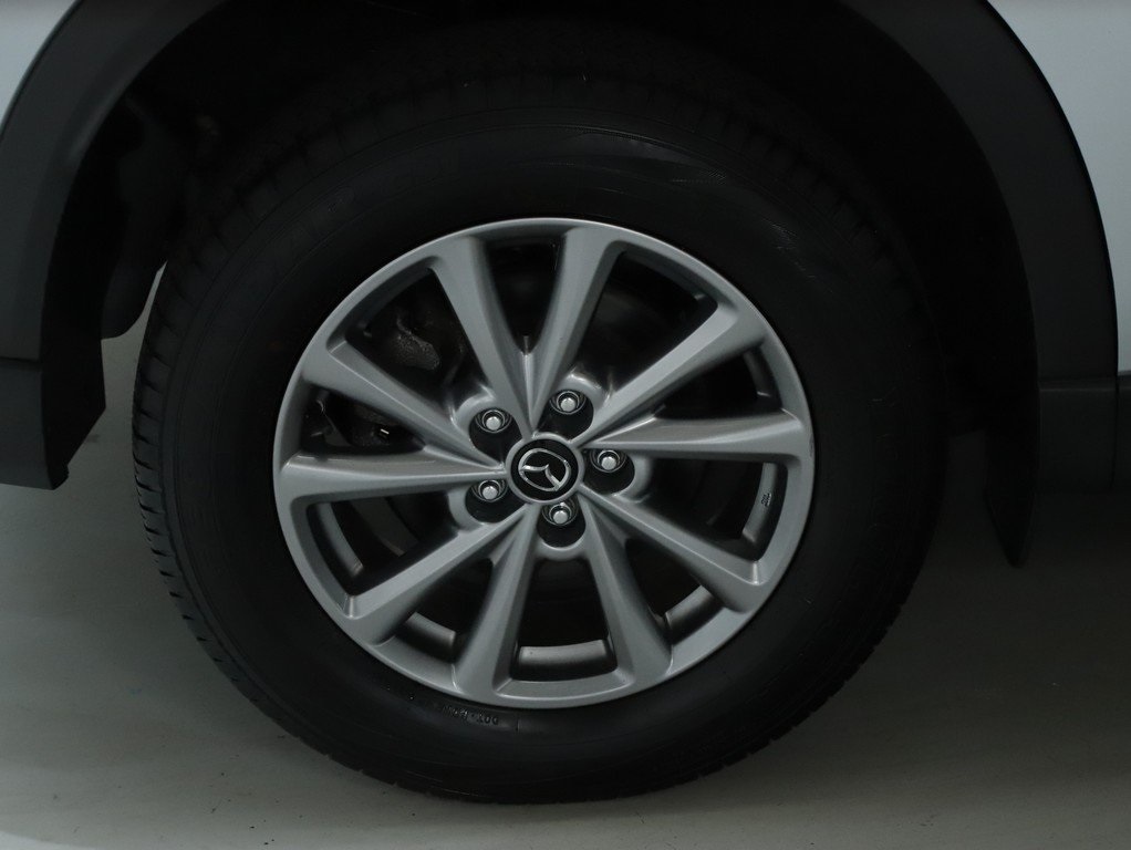 2022 Mazda CX-5 2.5 S Preferred photo 12