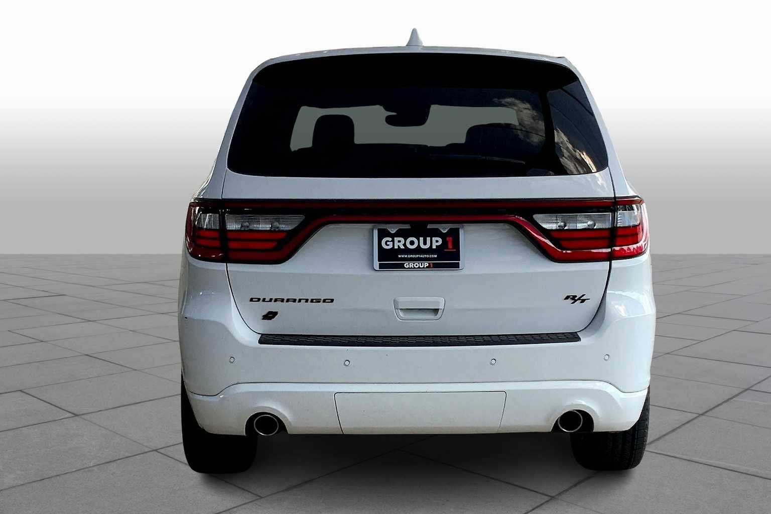 2022 Dodge Durango R/T Plus photo 4