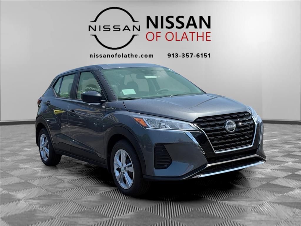 2025 Nissan Kicks Play S photo 24