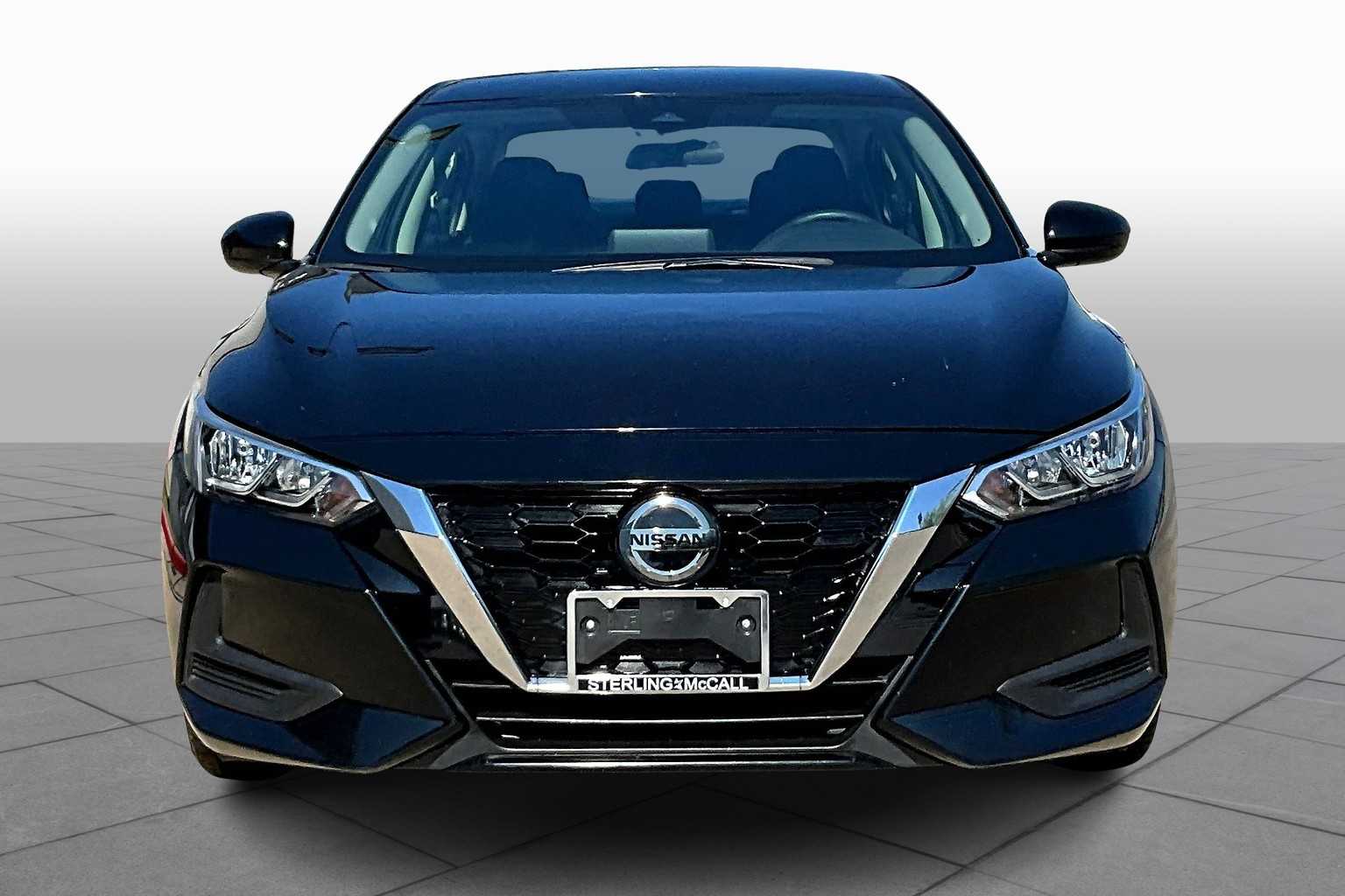 2023 Nissan Sentra SV photo 3
