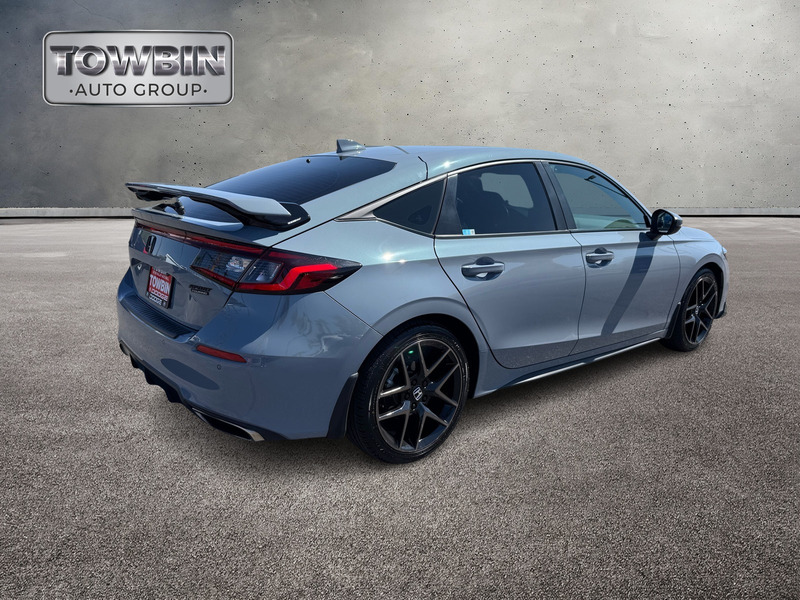 2024 Honda Civic Sport Touring photo 4
