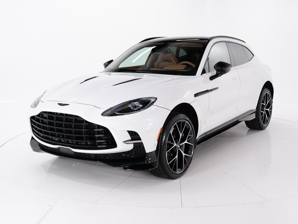 2026 Aston Martin DBX 707