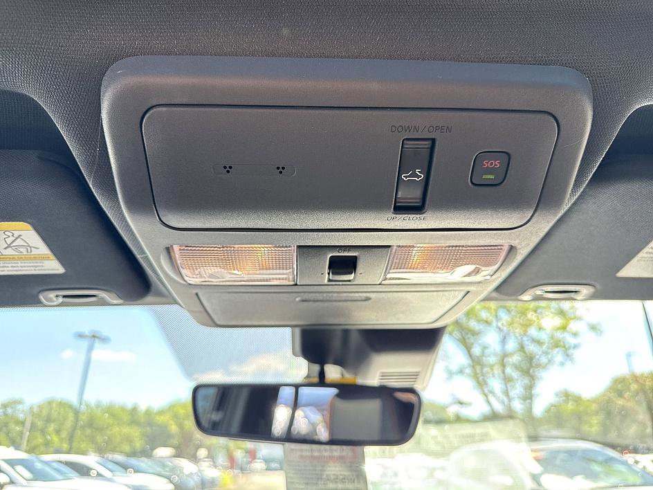 2025 Nissan Frontier PRO-4X photo 17