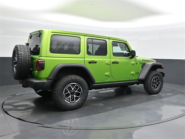2025 Jeep Wrangler Rubicon photo 3