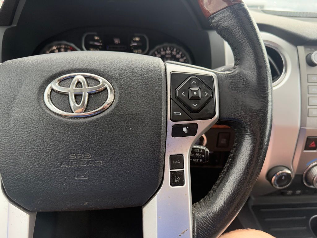 2020 Toyota Tundra Platinum Grade photo 13