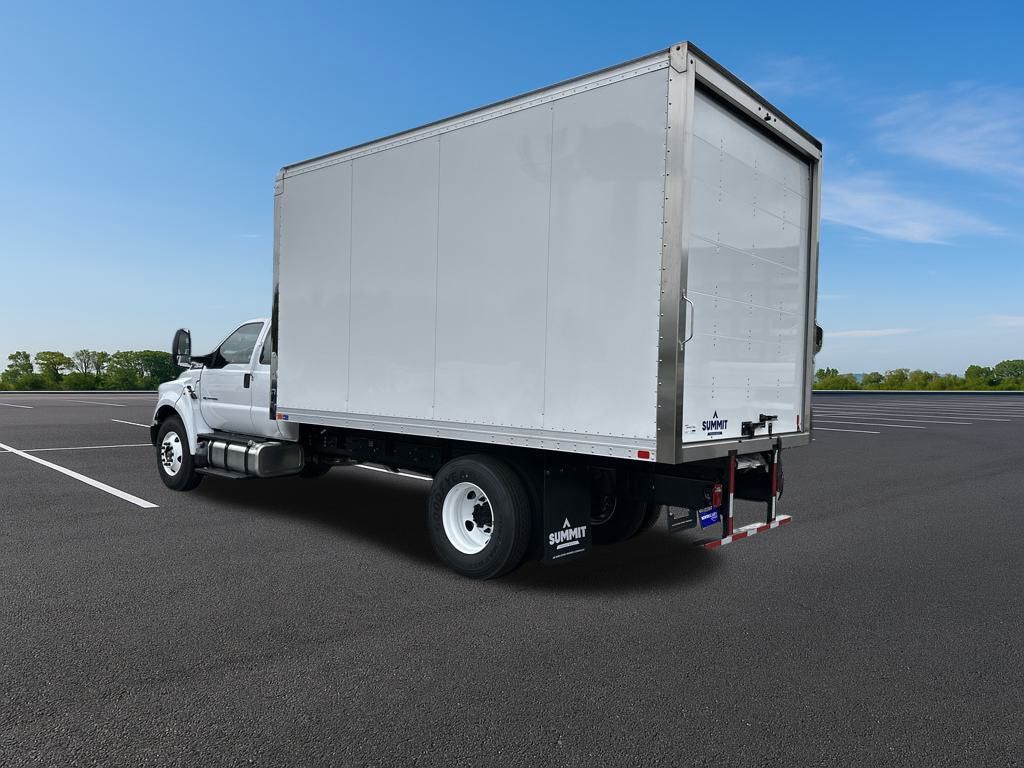 2026 Ford F-650 photo 3