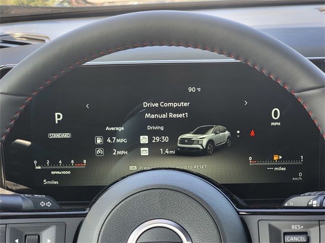 2025 Nissan Kicks SR photo 28