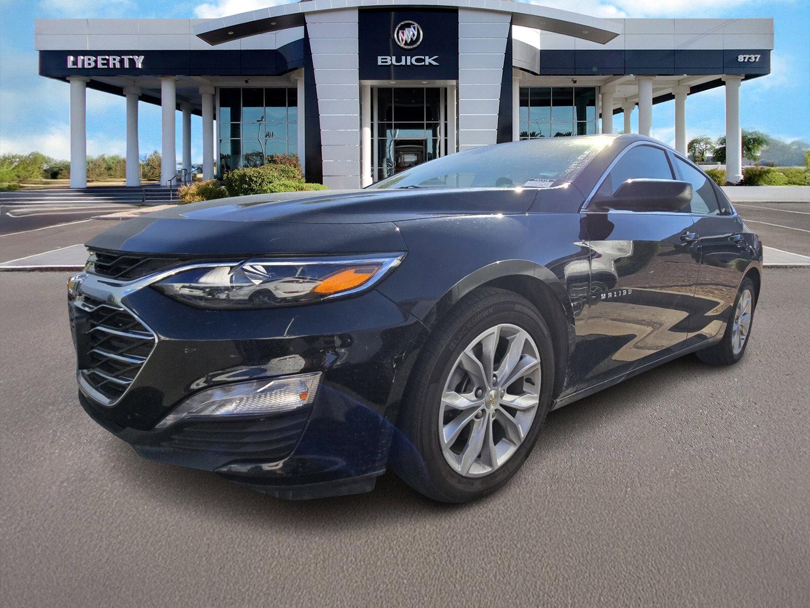 2023 Chevrolet Malibu 1LT photo 4