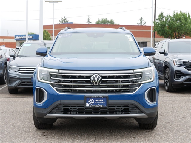 Certified 2025 Volkswagen Atlas SE w/Tech with VIN 1V2KR2CA1SC505415 for sale in Inver Grove Heights, Minnesota