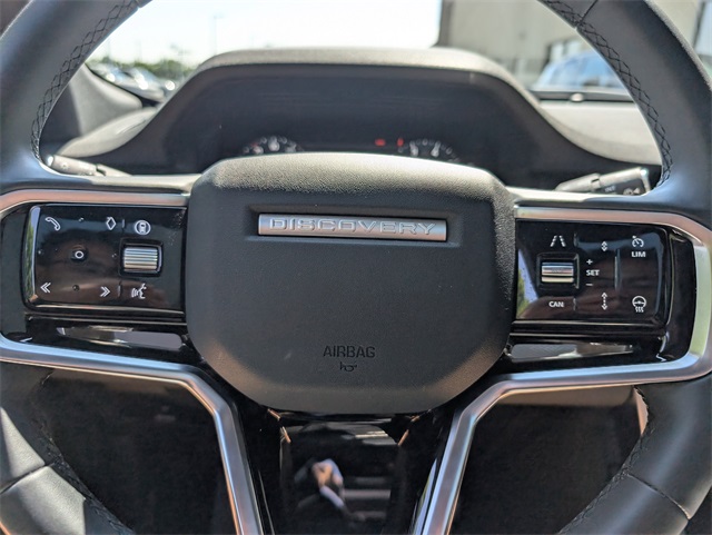 2024 Land Rover Discovery Sport SE photo 16