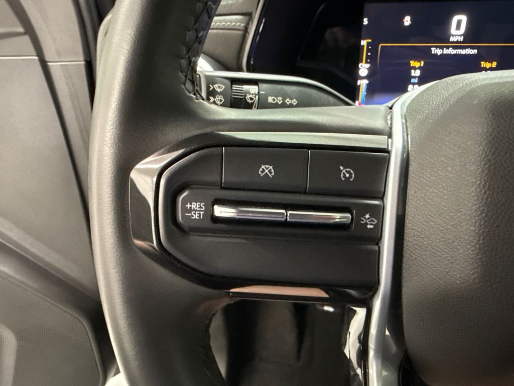 2023 Chevrolet Colorado LT photo 15