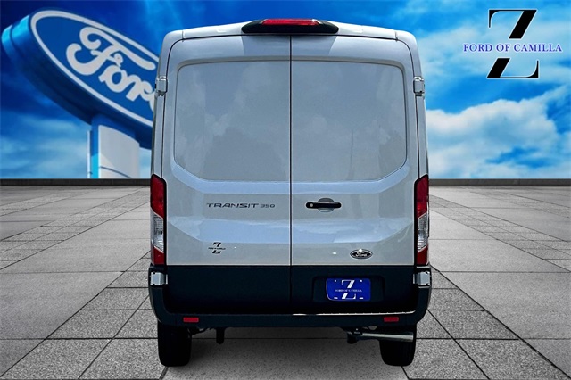 2025 Ford Transit photo 3
