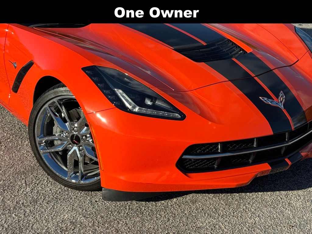 2019 Chevrolet Corvette Stingray 1LT photo 3