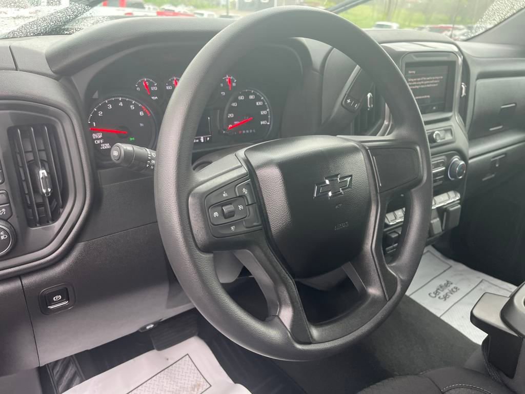 2025 Chevrolet Silverado 1500 Custom Trail Boss photo 9
