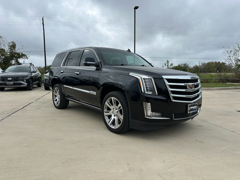 2017 Cadillac Escalade Premium Luxury photo 3