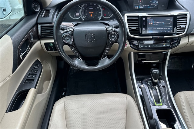 2016 Honda Accord EX-L V6 photo 17