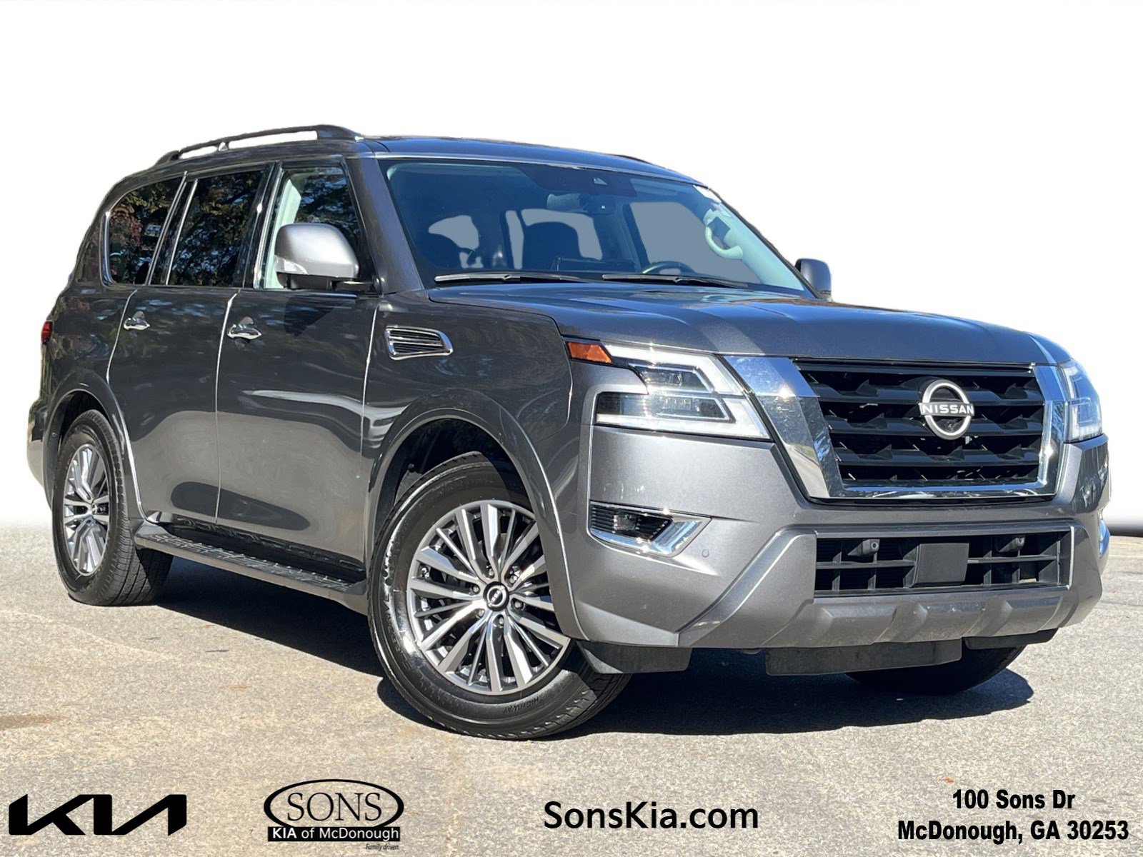 2023 Nissan Armada SL's photo