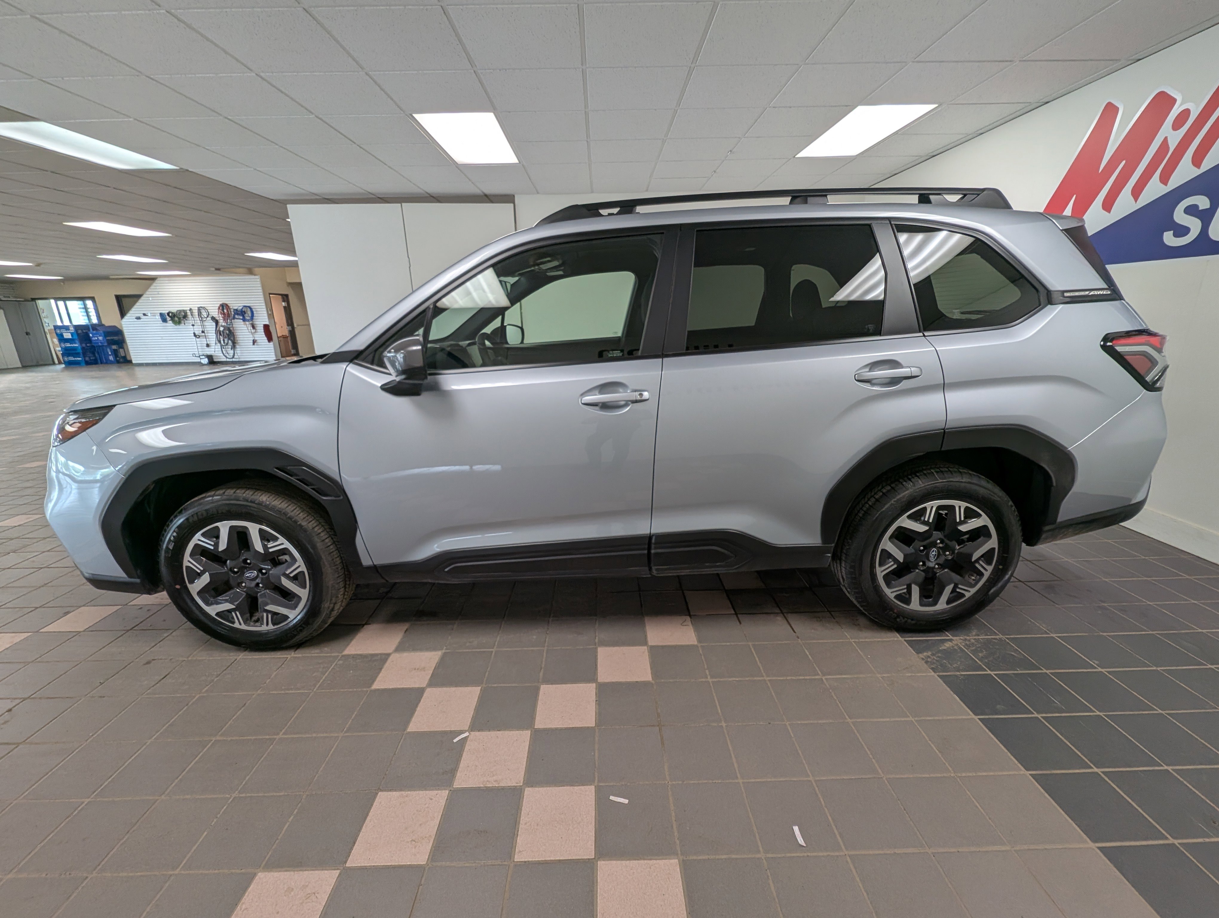Certified 2025 Subaru Forester Premium with VIN JF2SLDDC0SH563647 for sale in Hermantown, Minnesota